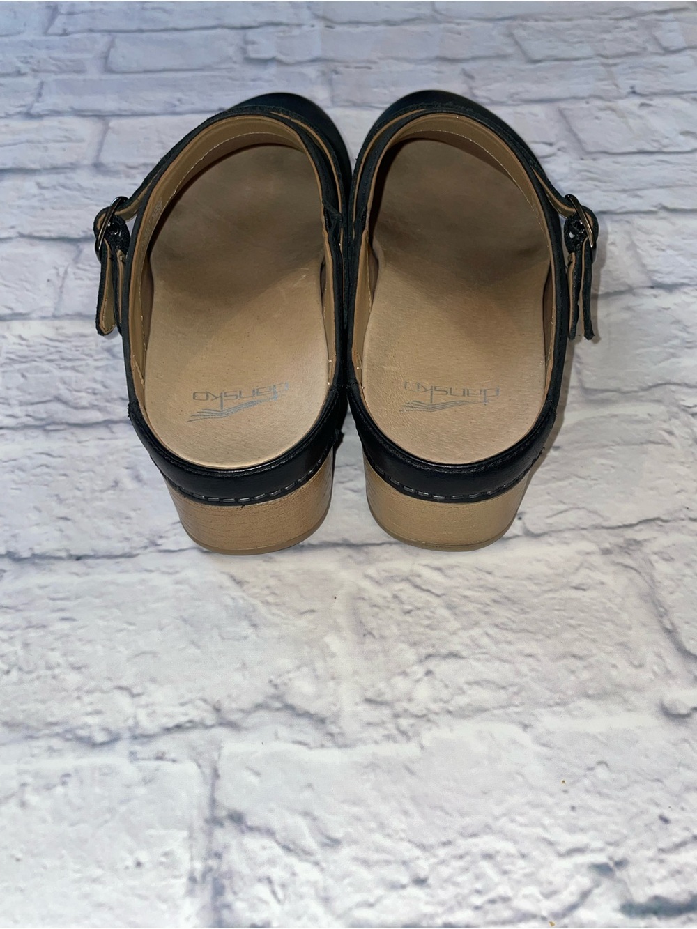 Dansko Berry Clog Black Burnished Nubuck. Size 40 - Picture 4 of 8